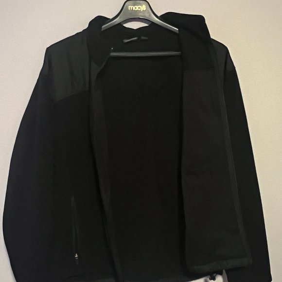 New Balance Men's Softshell Jacket Black Microfiber Fleece Lined Zip Pocket 2XL - Picture 2 of 4